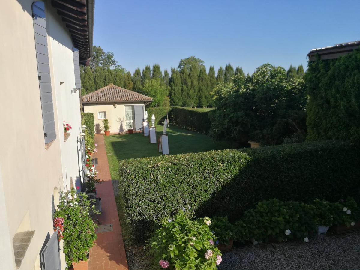Agriturismo Fattoria Corte Roeli Malalbergo Exterior foto